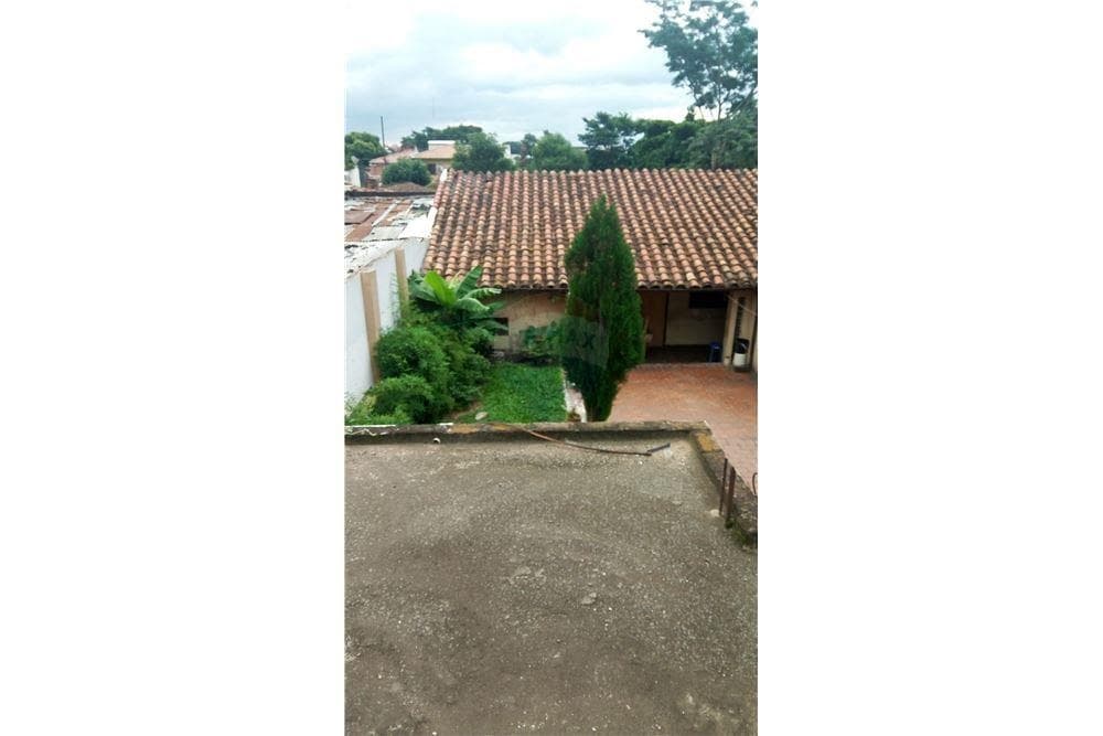 Local comercial sobre defensores del chaco - calle ultima, foto 3