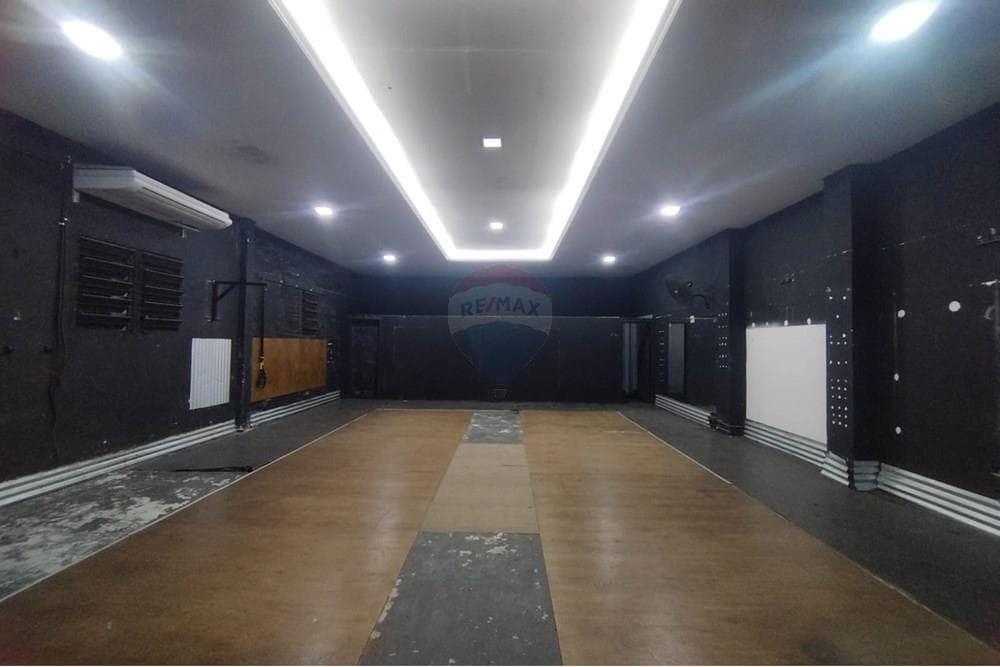 Local comercial lambare — foto 2