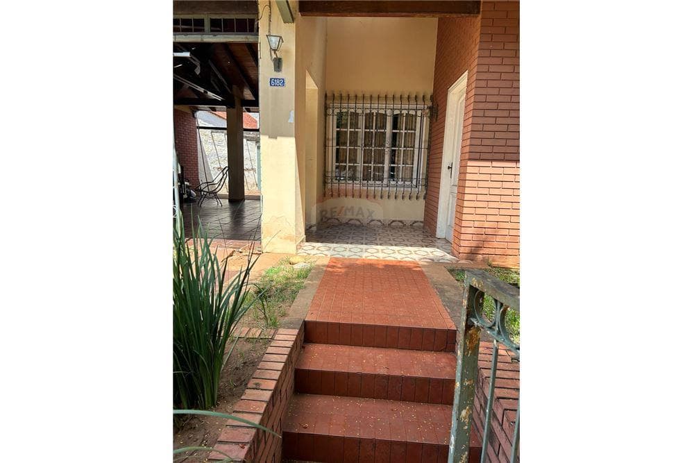 casa en Los Laureles — foto 2
