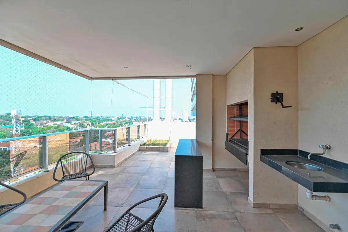 Penthouse Semi amoblado. 4 habitaciones. Mburucuya. COD 010, foto 5