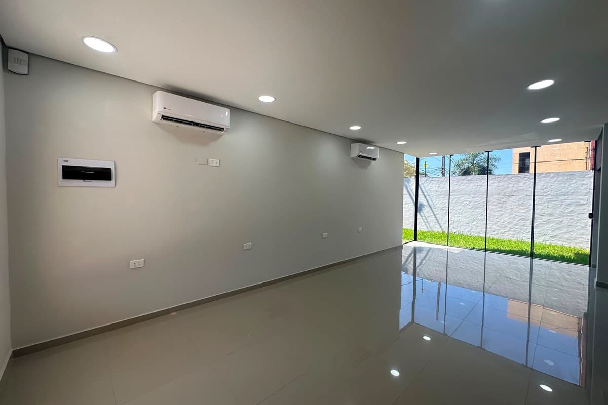 de Duplex en Lambare, Barrio Mbachio II, foto 5