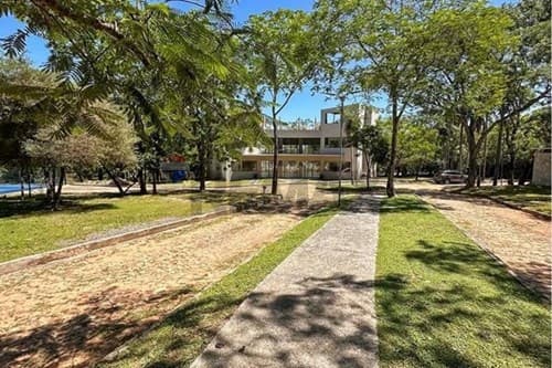 Terreno en venta en condominio en San Bernandino