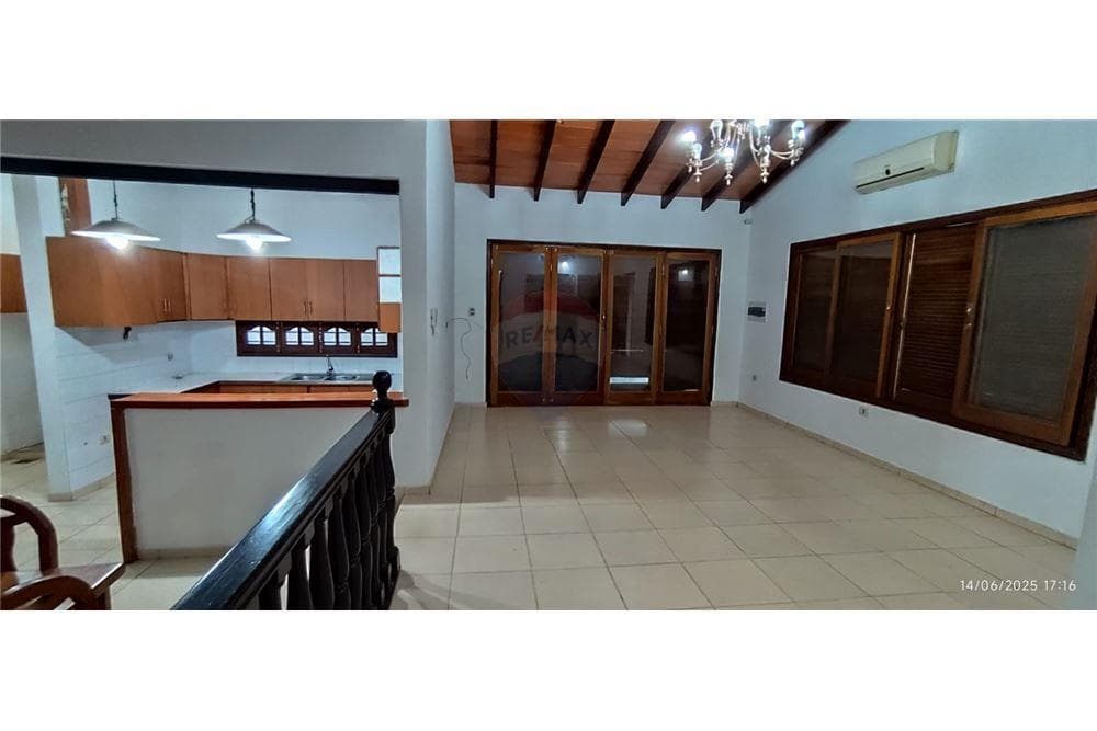 Hermosa casa en venta - Cordillera Itacurubí, foto 3