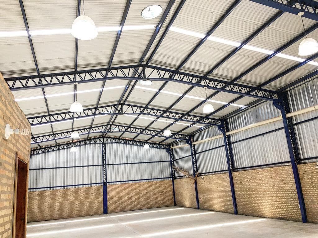 Depósito de 276 m² en San Lorenzo cod 059, foto 3