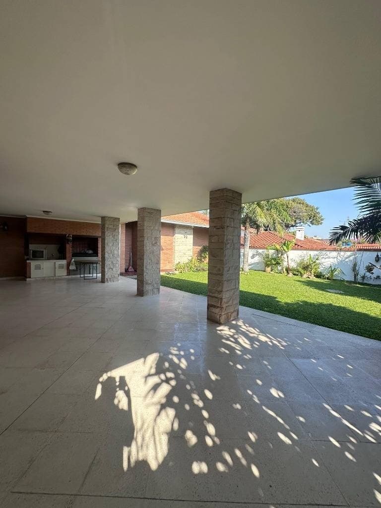Hermosa residencia en barrio mcal. López, Asunción — foto 4