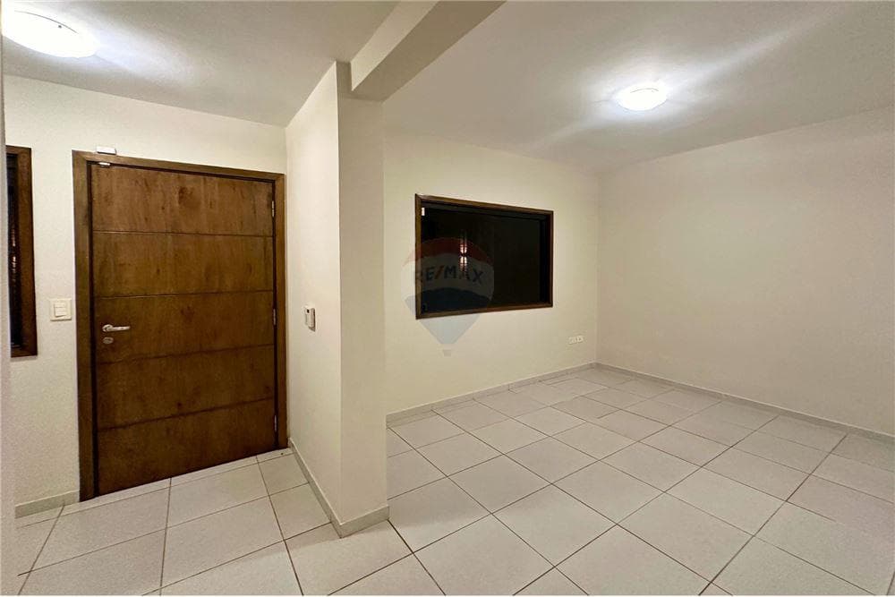 Amplio Duplex con Piscina - Limite con Asu, foto 3