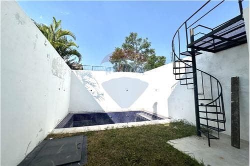 Duplex a estrenar en San Lorenzo con piscina, foto 3