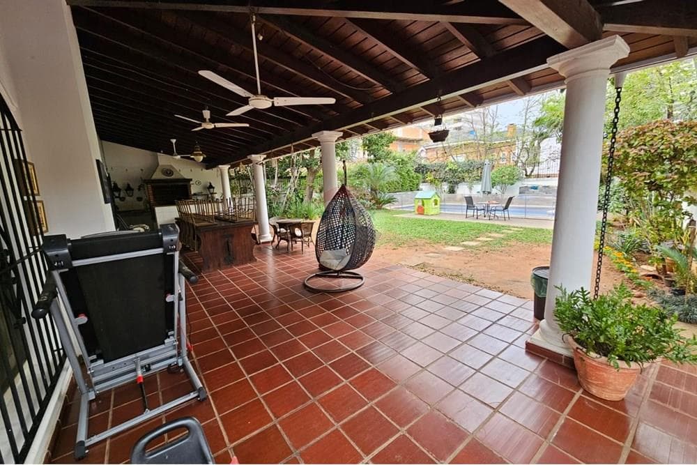 Casa - Venta - San Jorge, Paraguay, foto 3