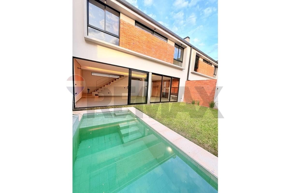 Duplex a estrenar en San Vicente Asuncion