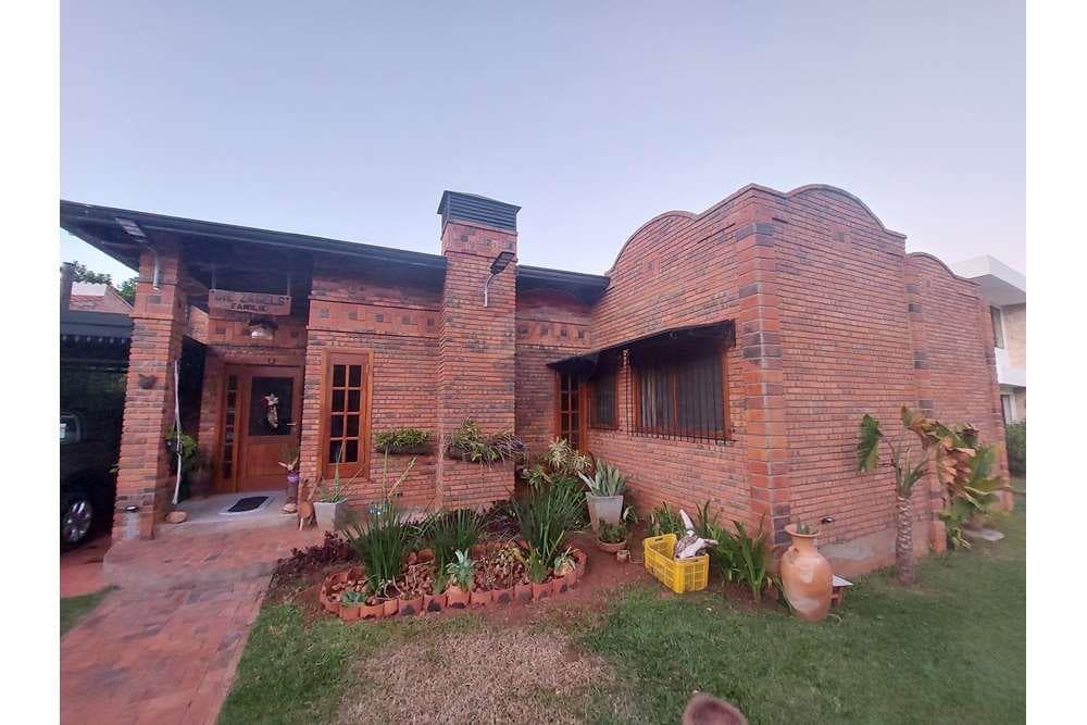 Hermosa Casa en Surubi´i, foto 1