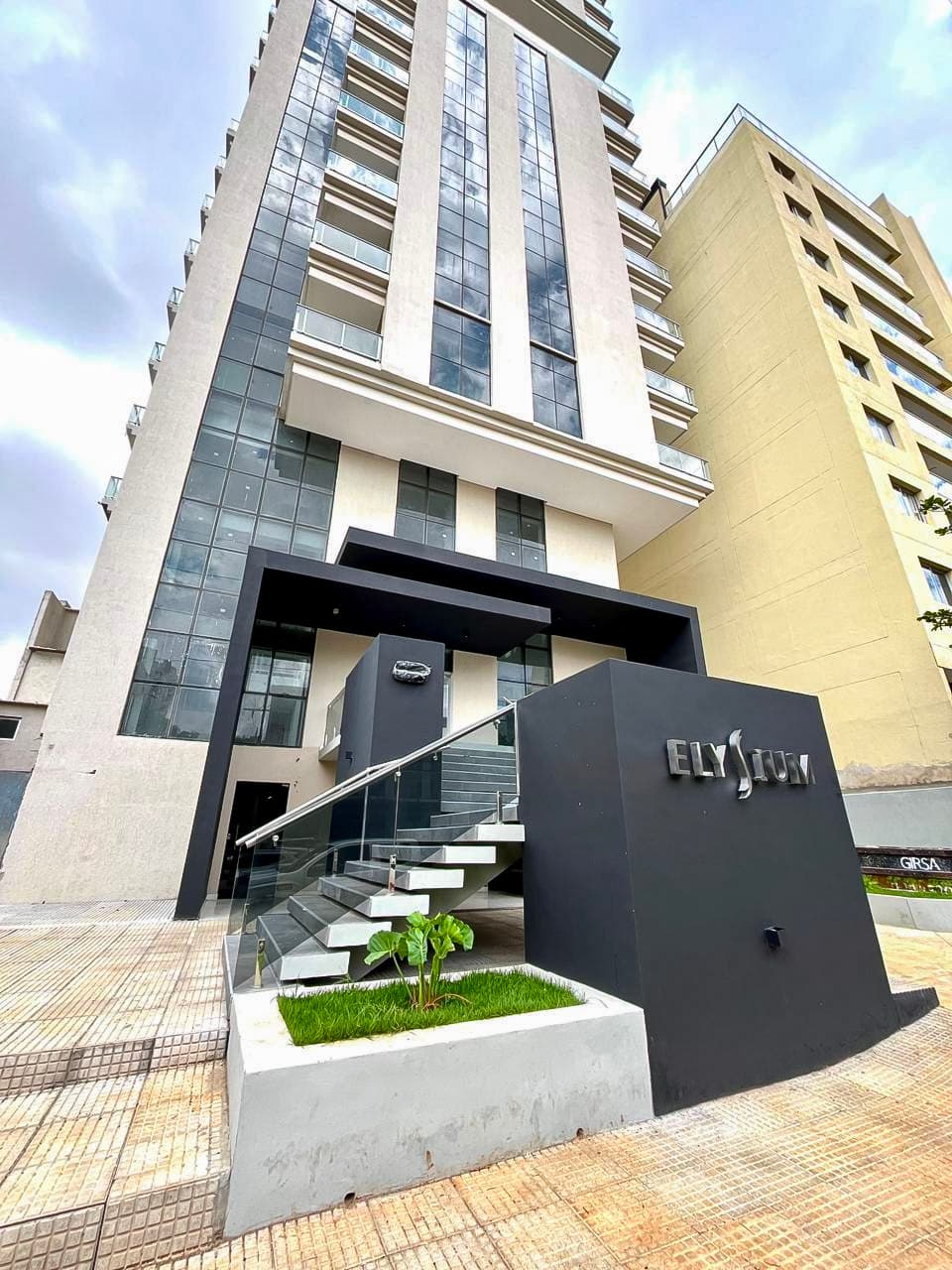 Departamento A Estrenar En Venta En Ykua Satî, Asunción – Edificio Elysium Tower, foto 3