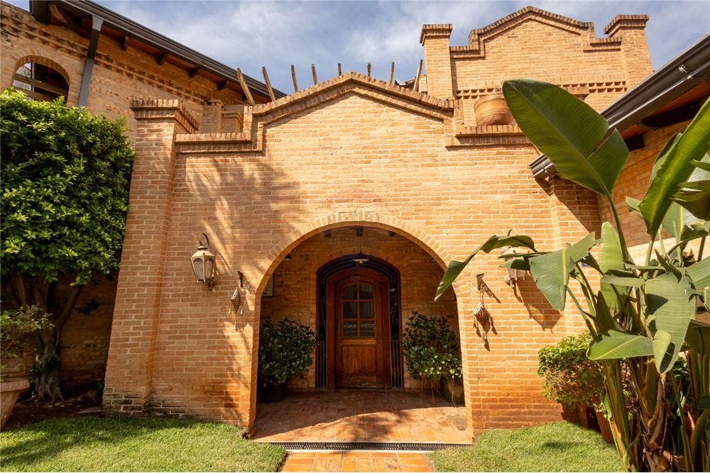 Residencia amplia y lujosa en Lambare, foto 2