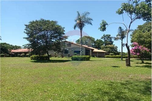 Local comercial en venta, central itaugua — foto 3
