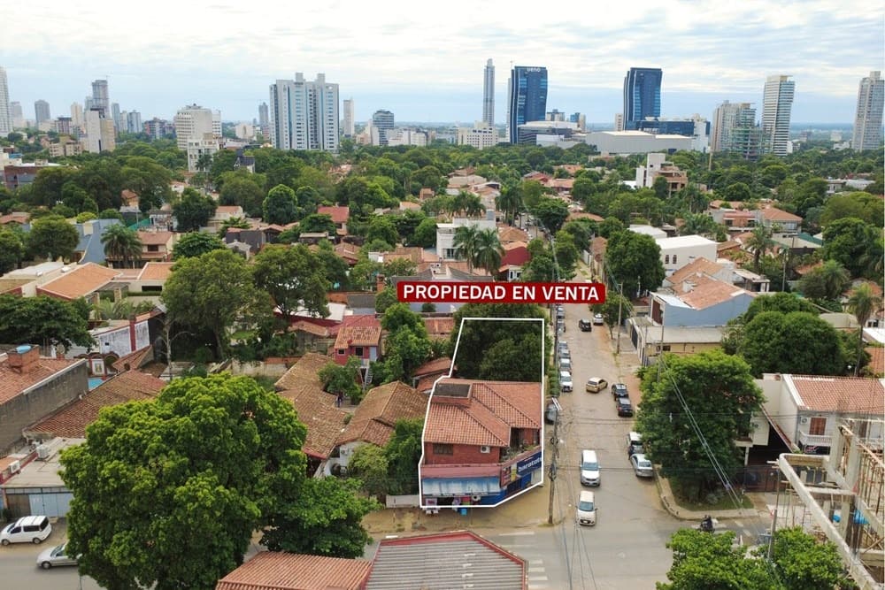 Esquina estratégica para desarrollo en Herrera, foto 1