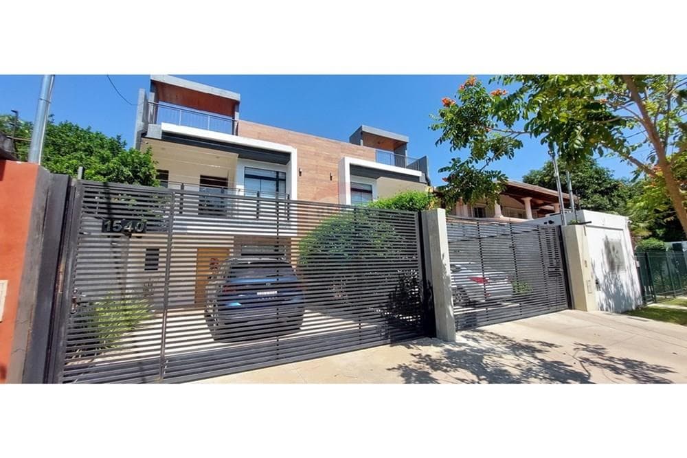 Alquilo hermoso triplex amoblado en asuncion