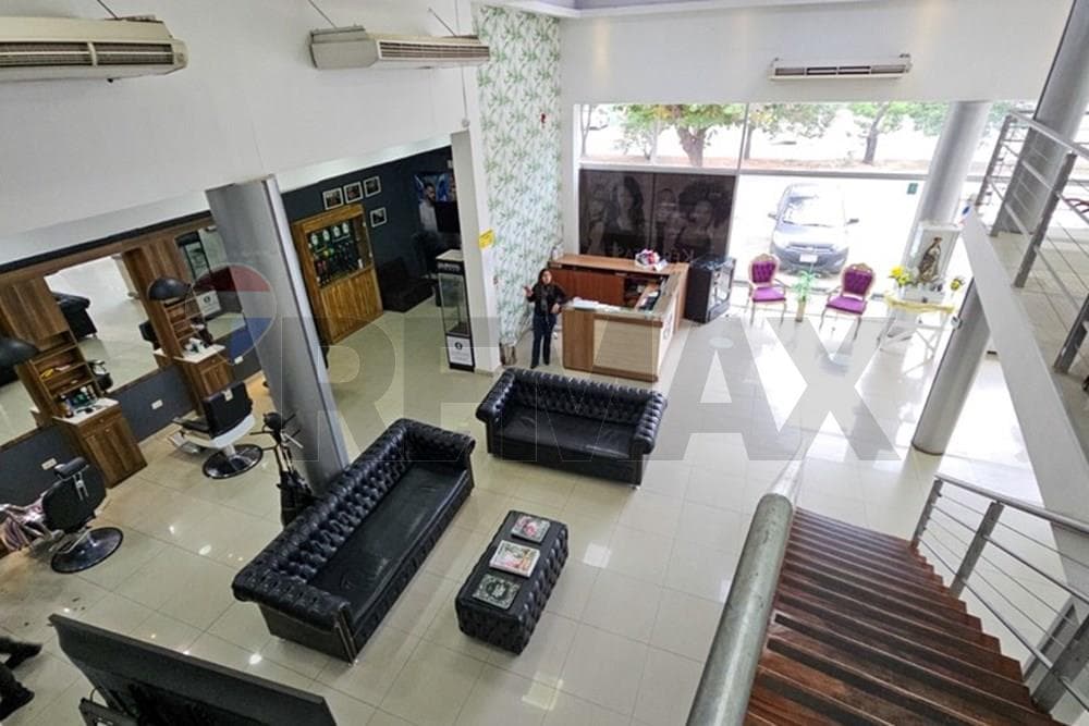 Local Comercial - Alquiler - Republicano, Paraguay, foto 3