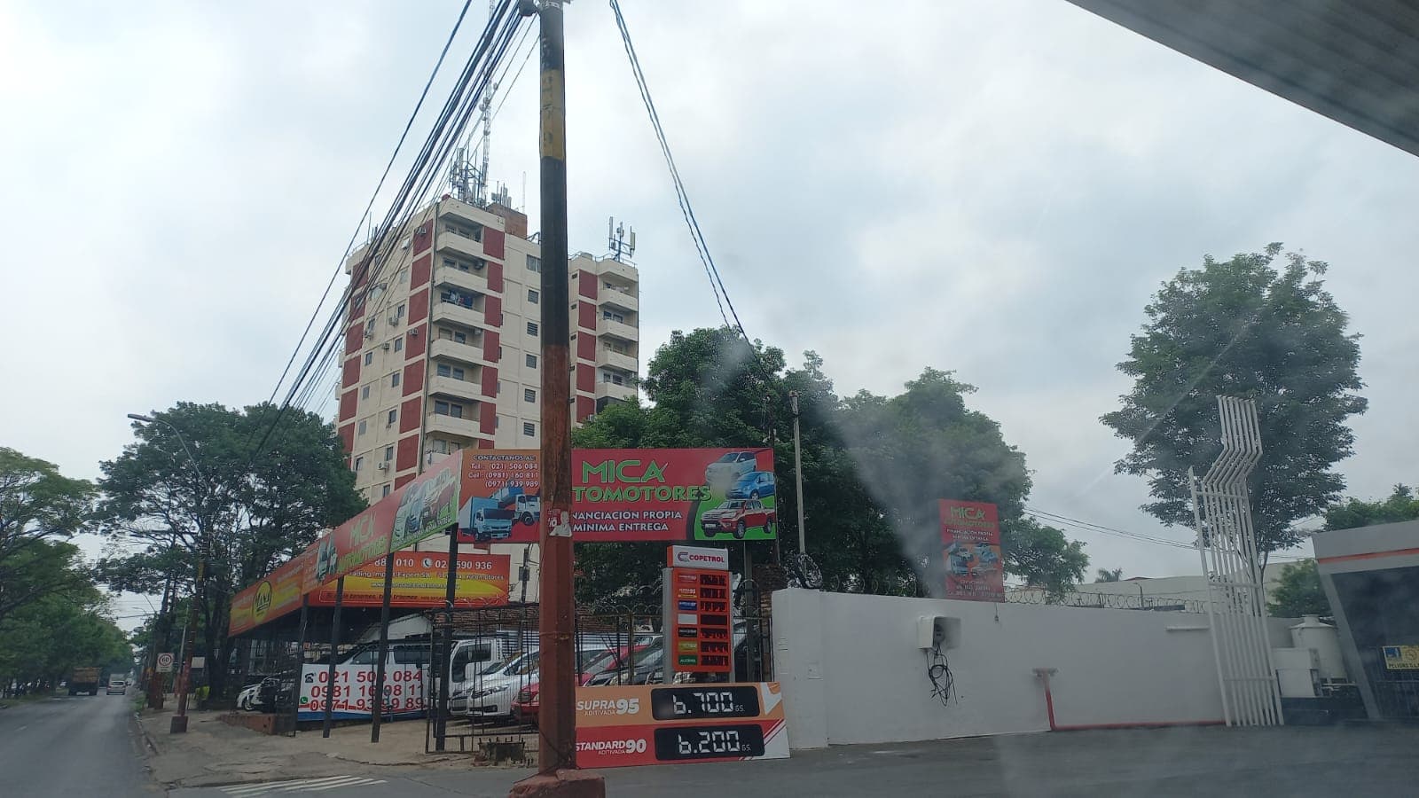 amplio terreno de 1.990 m2 sobre Mcal. Lopez!, foto 2