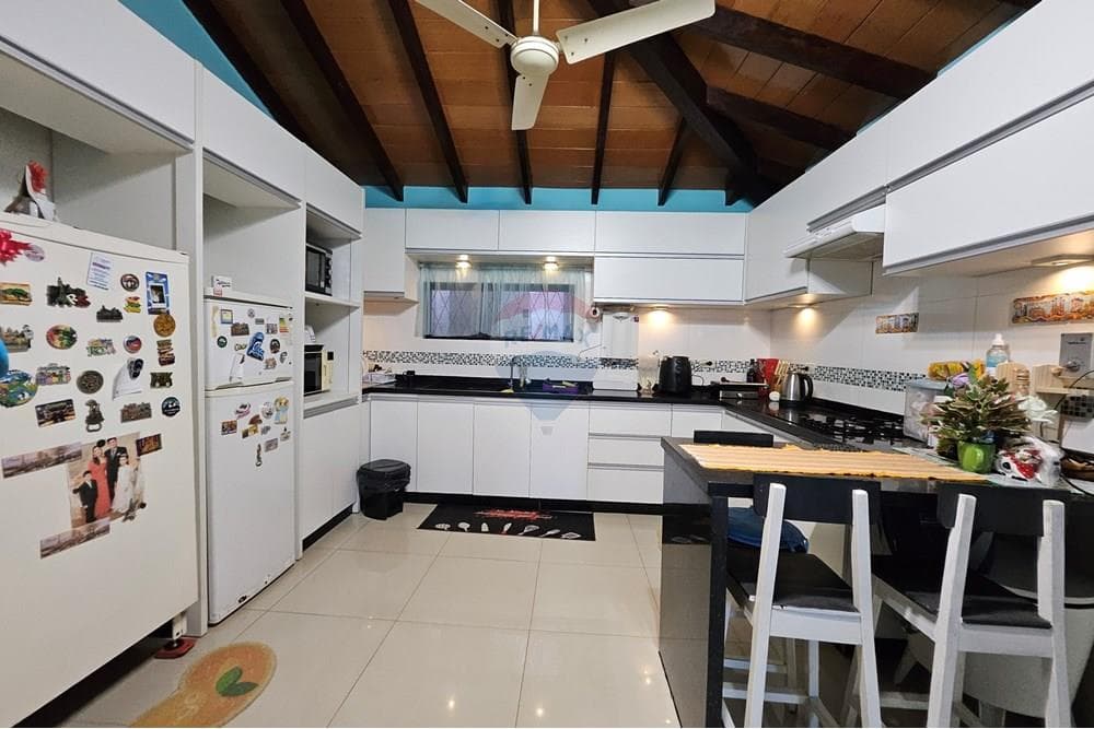 Amplia y Cómoda Casa en Lambaré, Barrio Valle Apu'a, foto 4