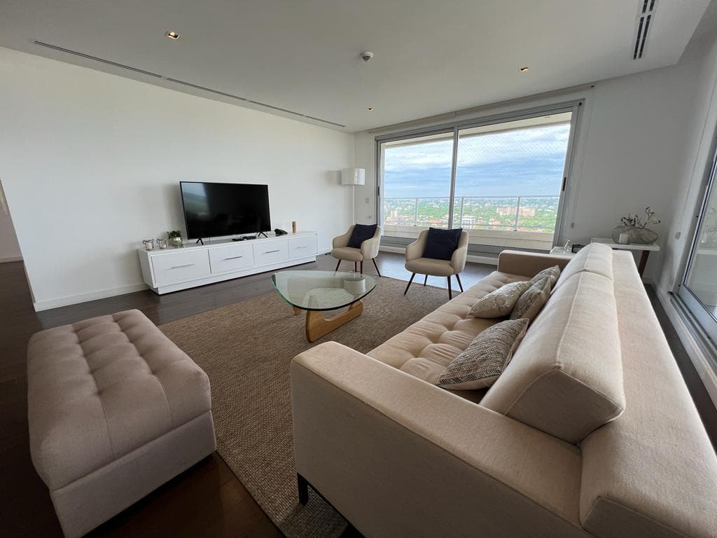 *en alquiler penthouse 4 dormitorios amoblado en edificio palacio de los patos*, foto 5
