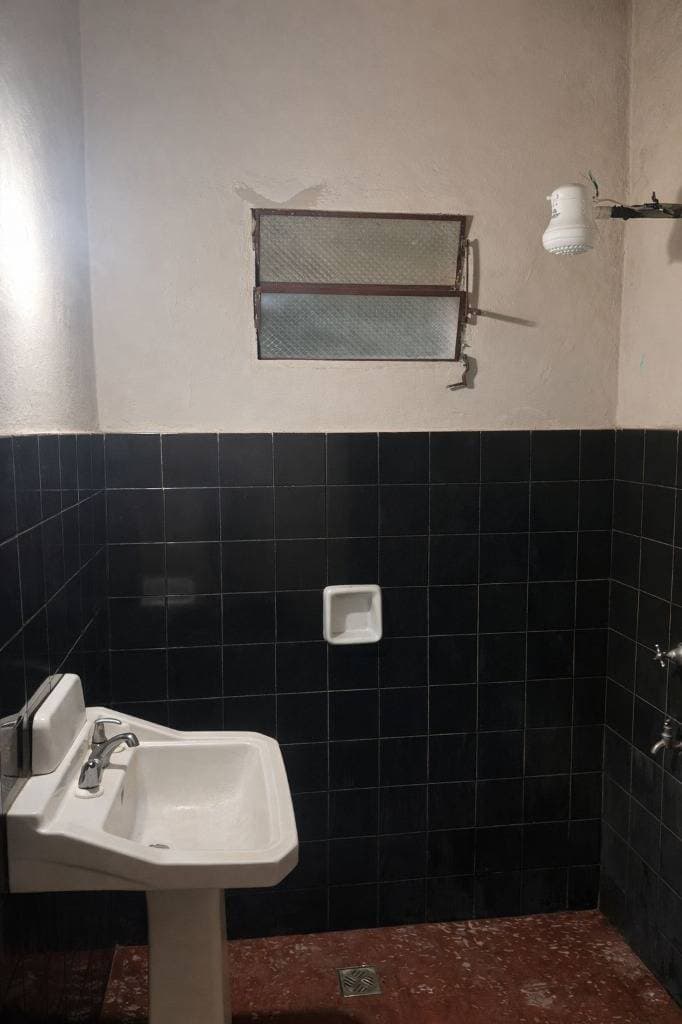 Casa en venta – Barrio Vista Alegre, Asunción, foto 3
