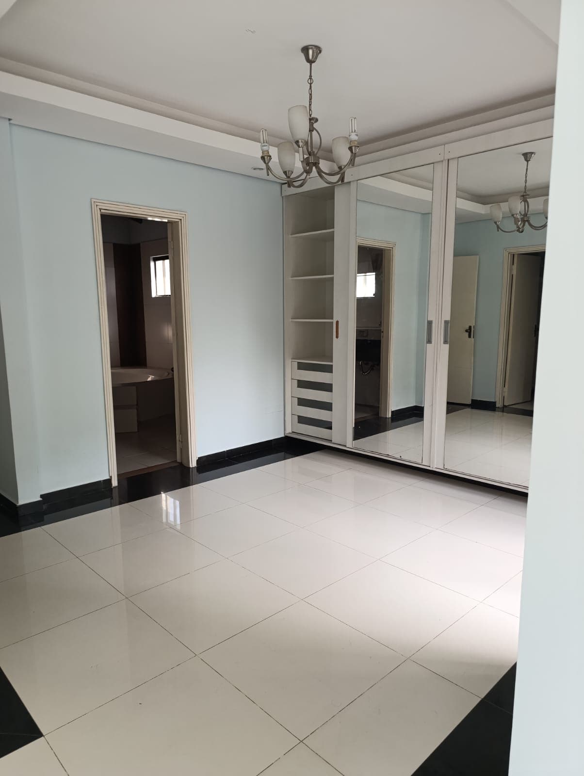 Casa bº pettirossi Asunción — foto 5