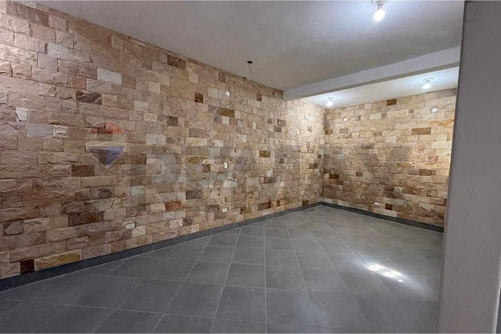 Local comercial en alquiler - nazareth, foto 4