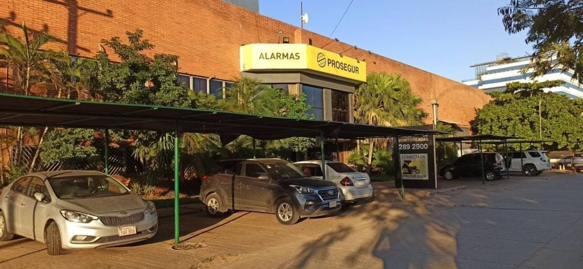 En Alquiler Depósitos con Oficinas en el Complejo Barrail, foto 2