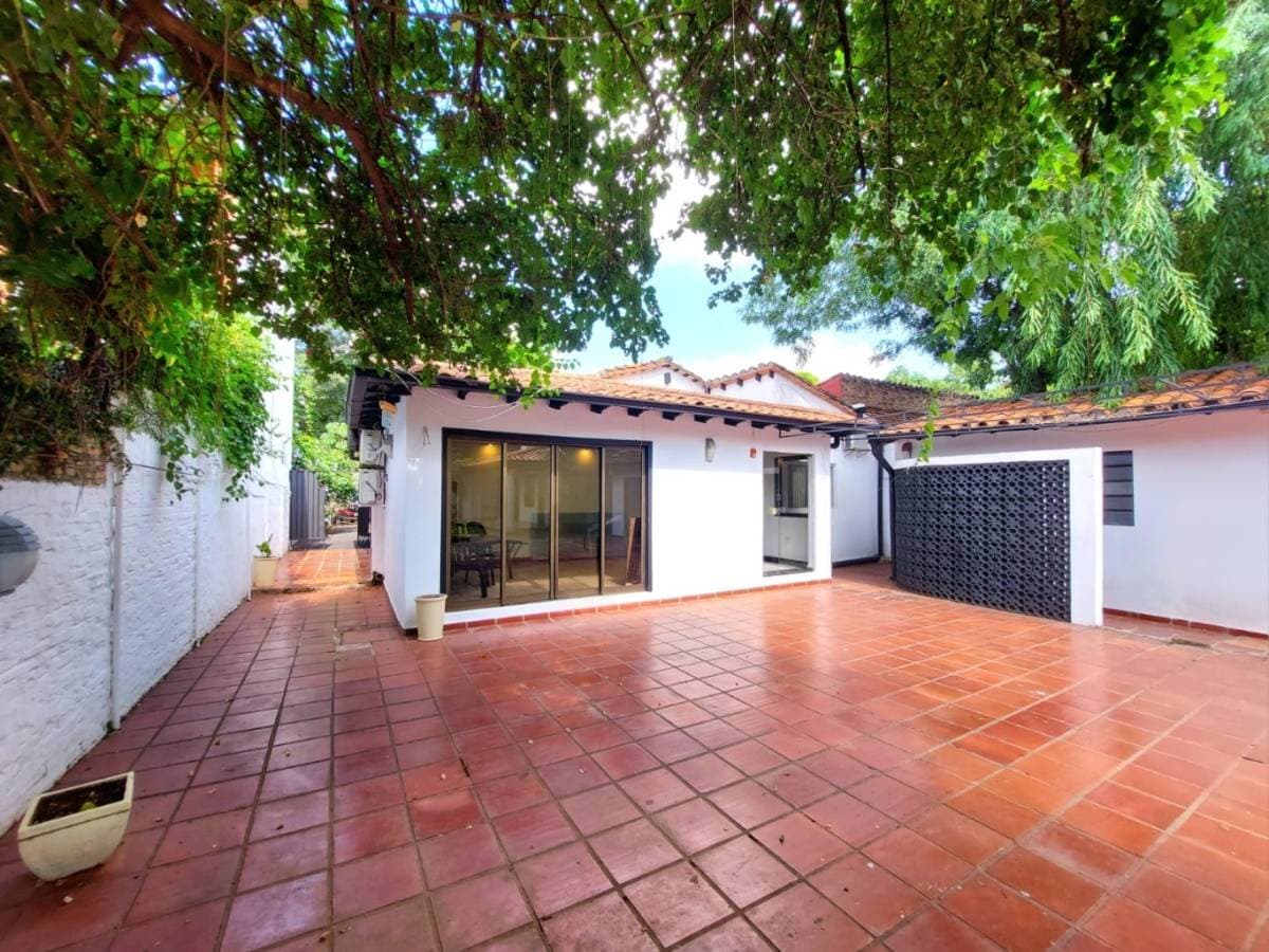 Amplia casa en barrio villa aurelia, foto 5