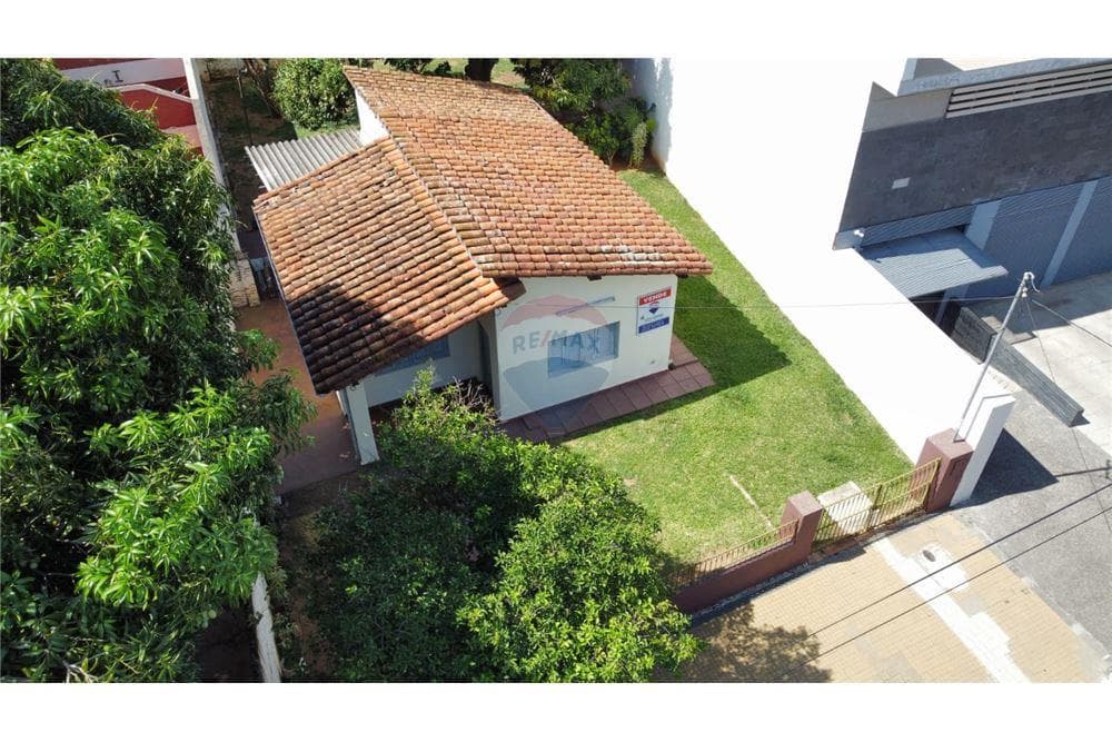 Hermoso terreno en eje corporativo