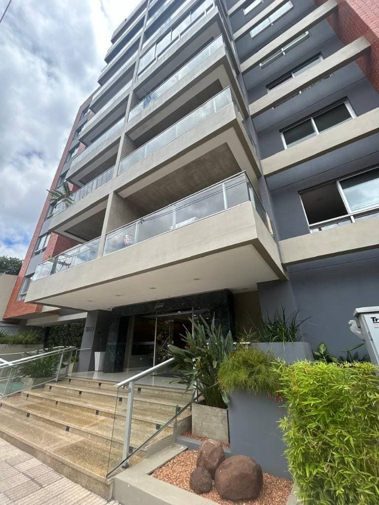 Hermoso y amplio departamento 3 dormitorios en venta en edificio torre spano, foto 2
