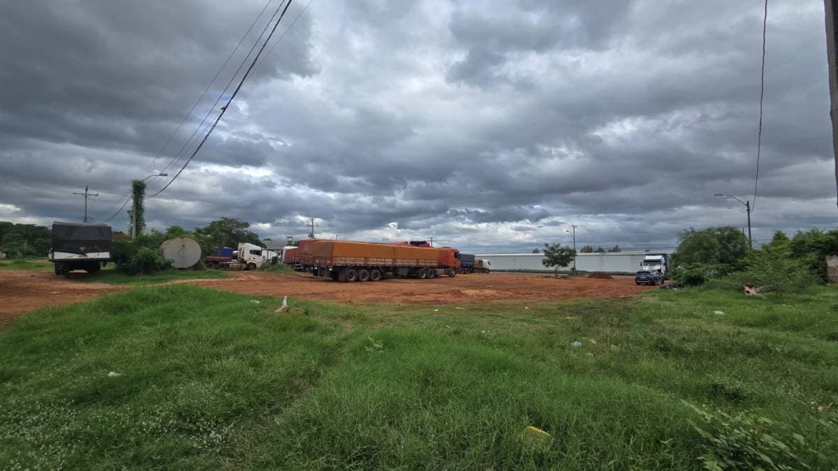 Vendo terreno en ypane para desarrollo comercial