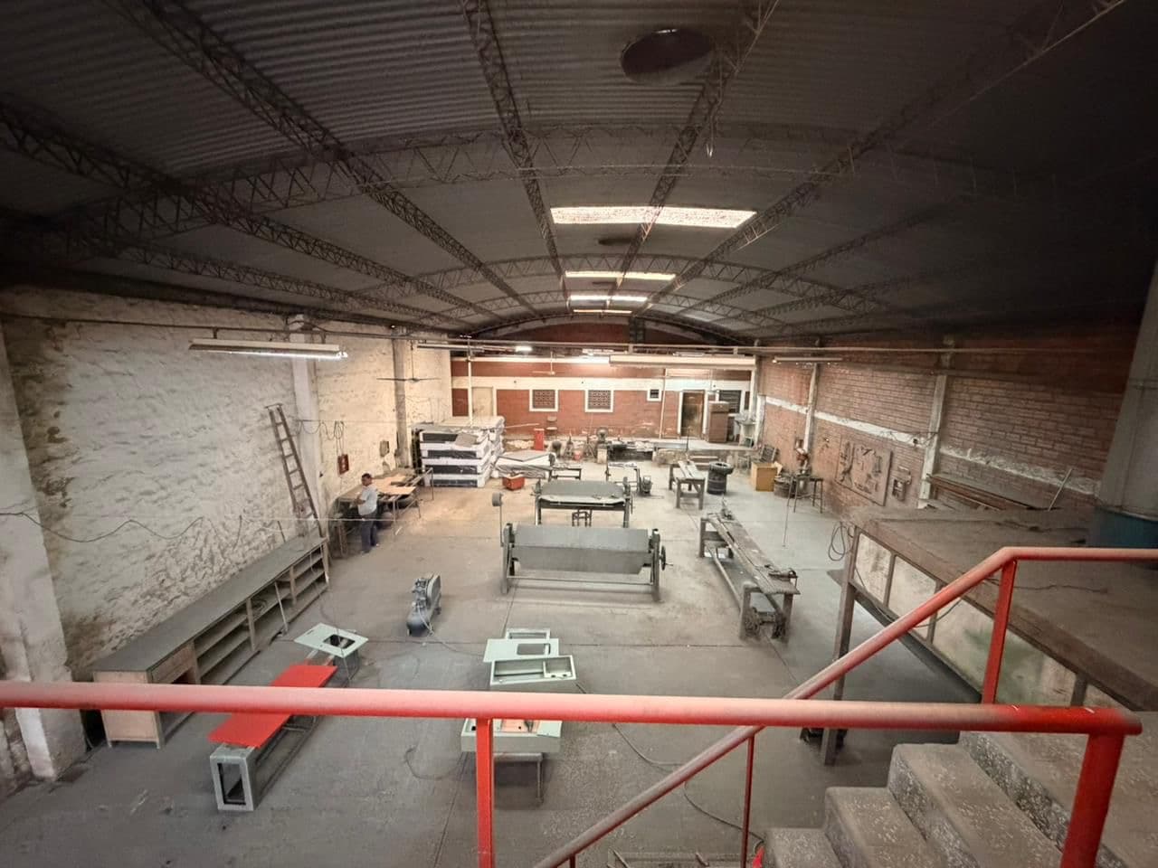 Alquiler de salón comercial en Lambaré