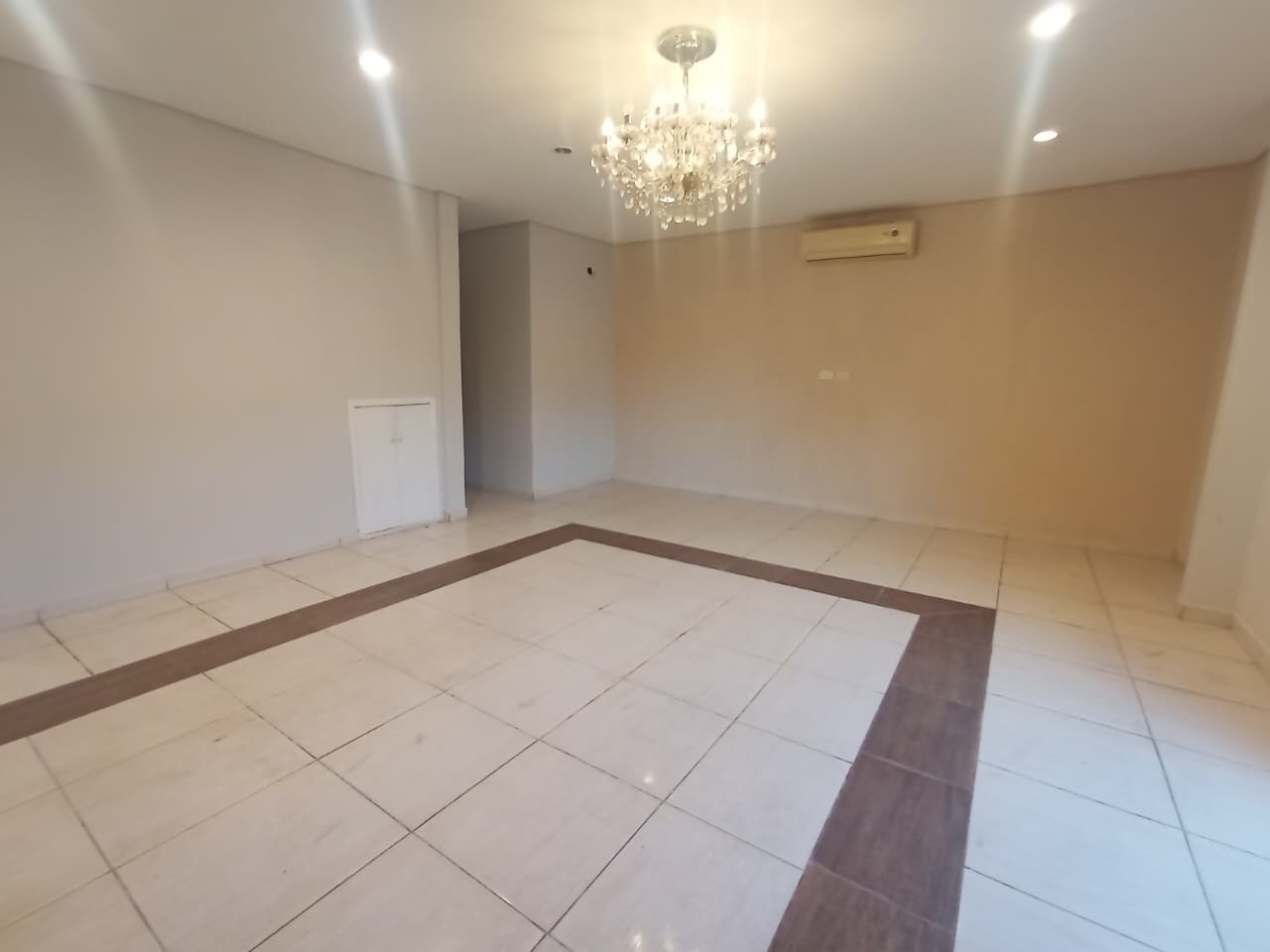 Casa en lambare con 4 habitaciones en suite — foto 3