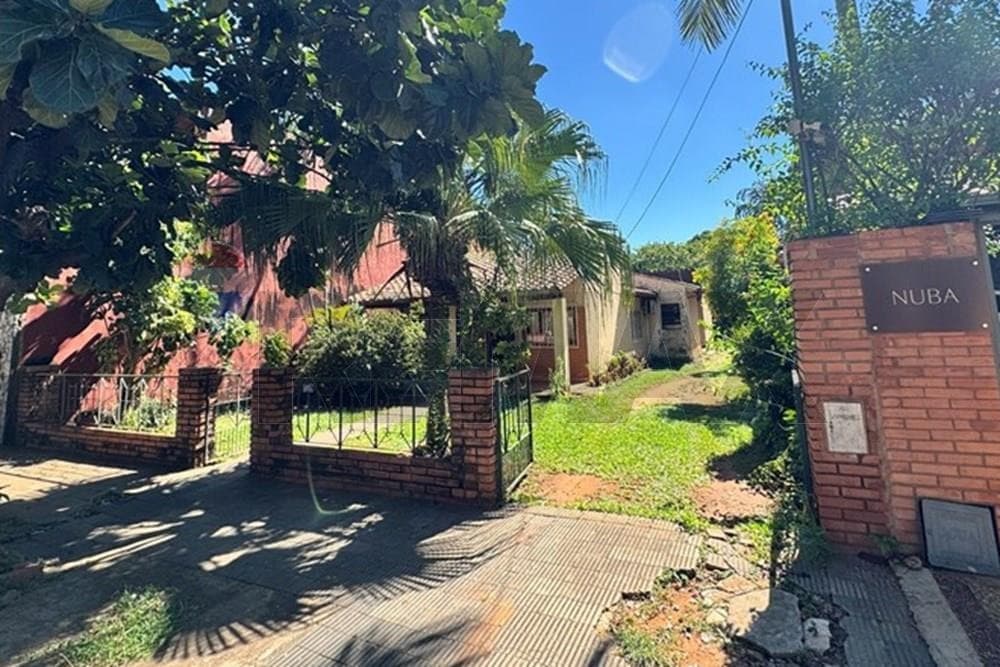 Casa en venta Excelente oportunidad de inversión Barrio los Laureles