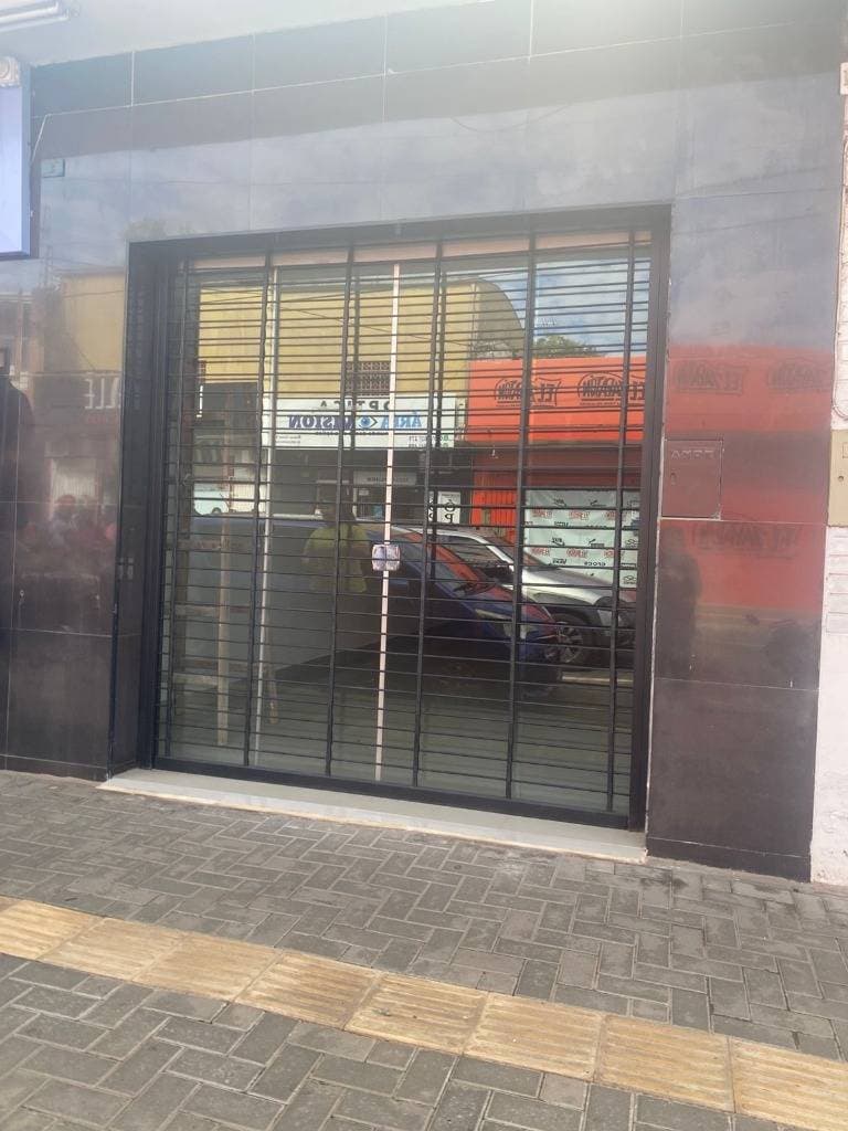 Alquilo local comercial en el centro de Luque