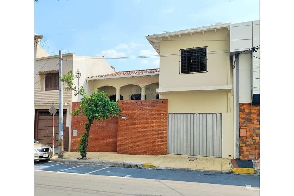 Casa en el centro de asuncion remodelada a nueva, foto 1