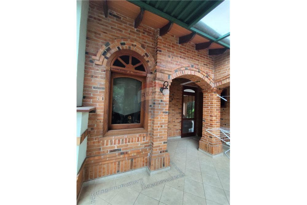 Residencia - Venta - Mariano Roque Alonso, Paraguay, foto 5