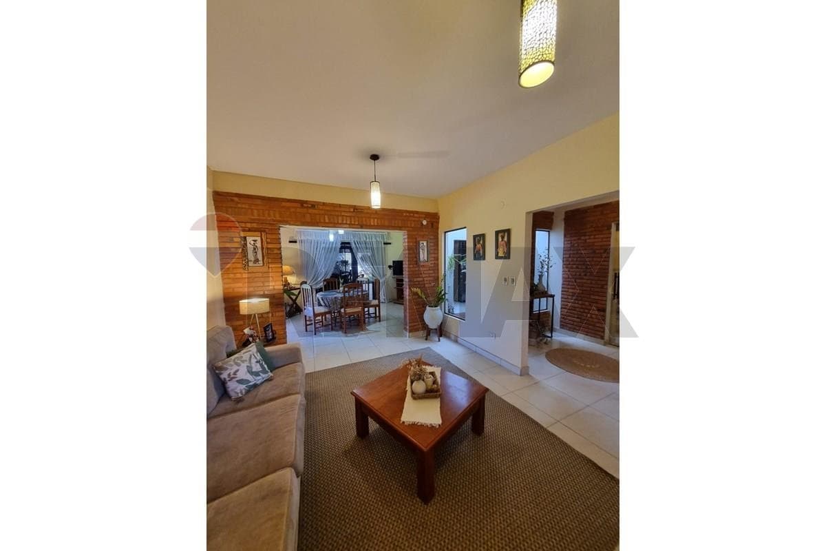 Casa En Venta Luque, foto 5