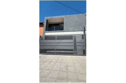 duplex en Fernando de la Mora, foto 1