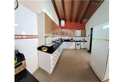 Casa-Venta-PY Asunción Nazareth COD.130, foto 5