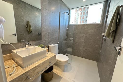 En Alquiler Departamento Full Amoblado Las Lomas Carmelitas, foto 4