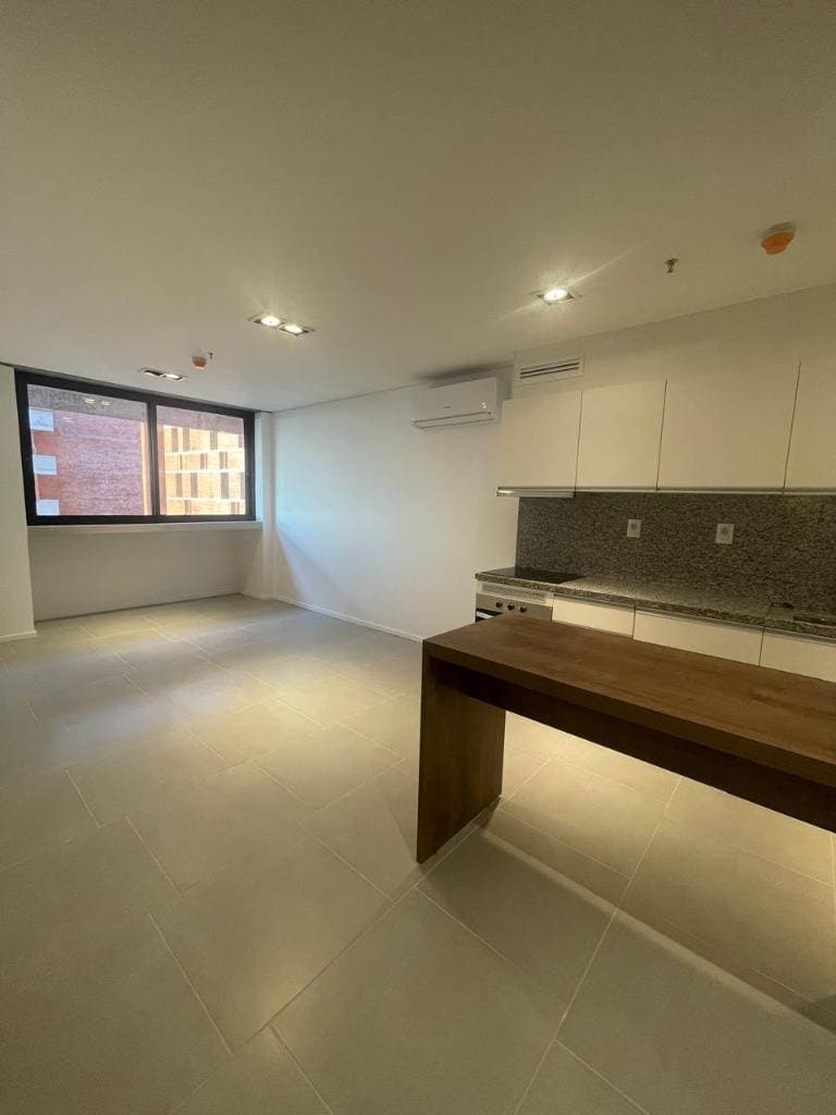 Departamento de 1 dormitorio en el edificio bernardino zona seminario, foto 3