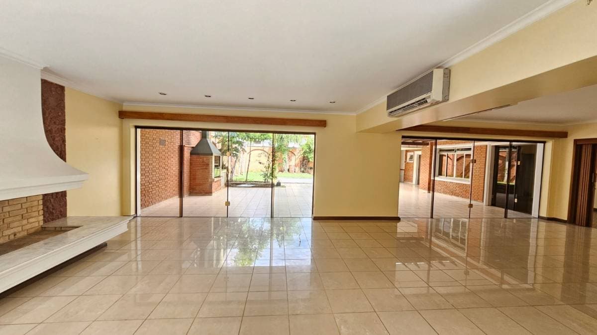 Alquilo residencia en Villa Morra ideal para oficina o vivienda