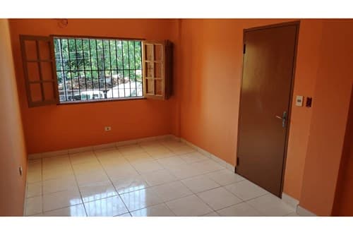Casa-Venta-29 de Setiembre, Villa Elisa, Central — foto 4
