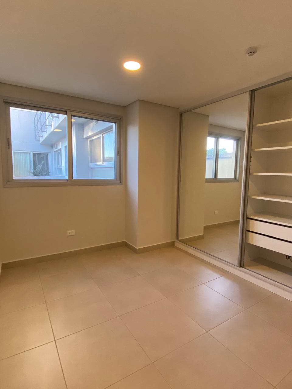 Departamento en Barrio Herrera | 3 Dormitorios | USD 1.700, foto 2