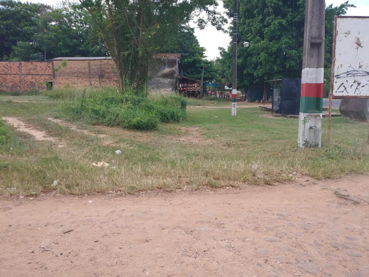 Terreno en aregua barrio recidencial, foto 2