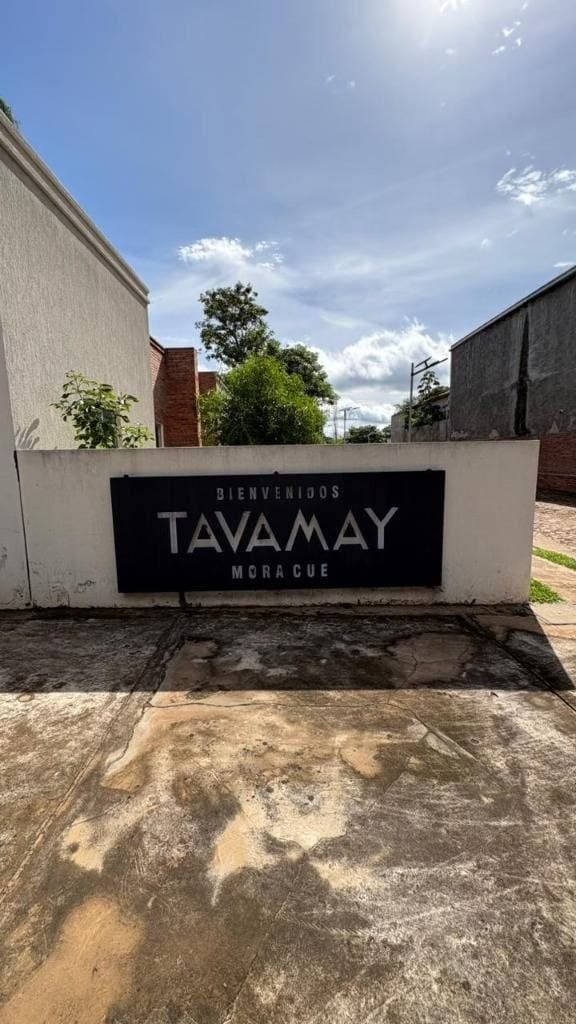 EN VENTA – Casa en Barrio Cerrado Tavamay | Mora Cué – Luque, foto 2