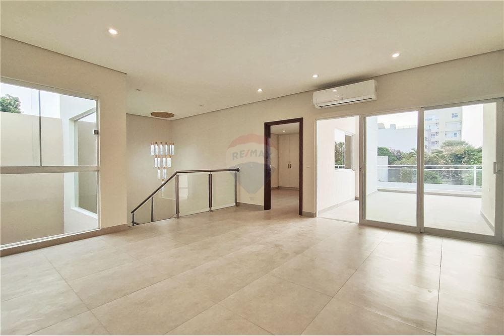 Residencia premium a estrenar en Las Lomas — foto 5