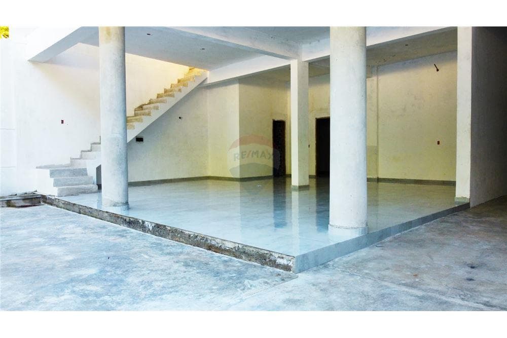 Tinglado con oficinas, lambare - 4 mojones, foto 4