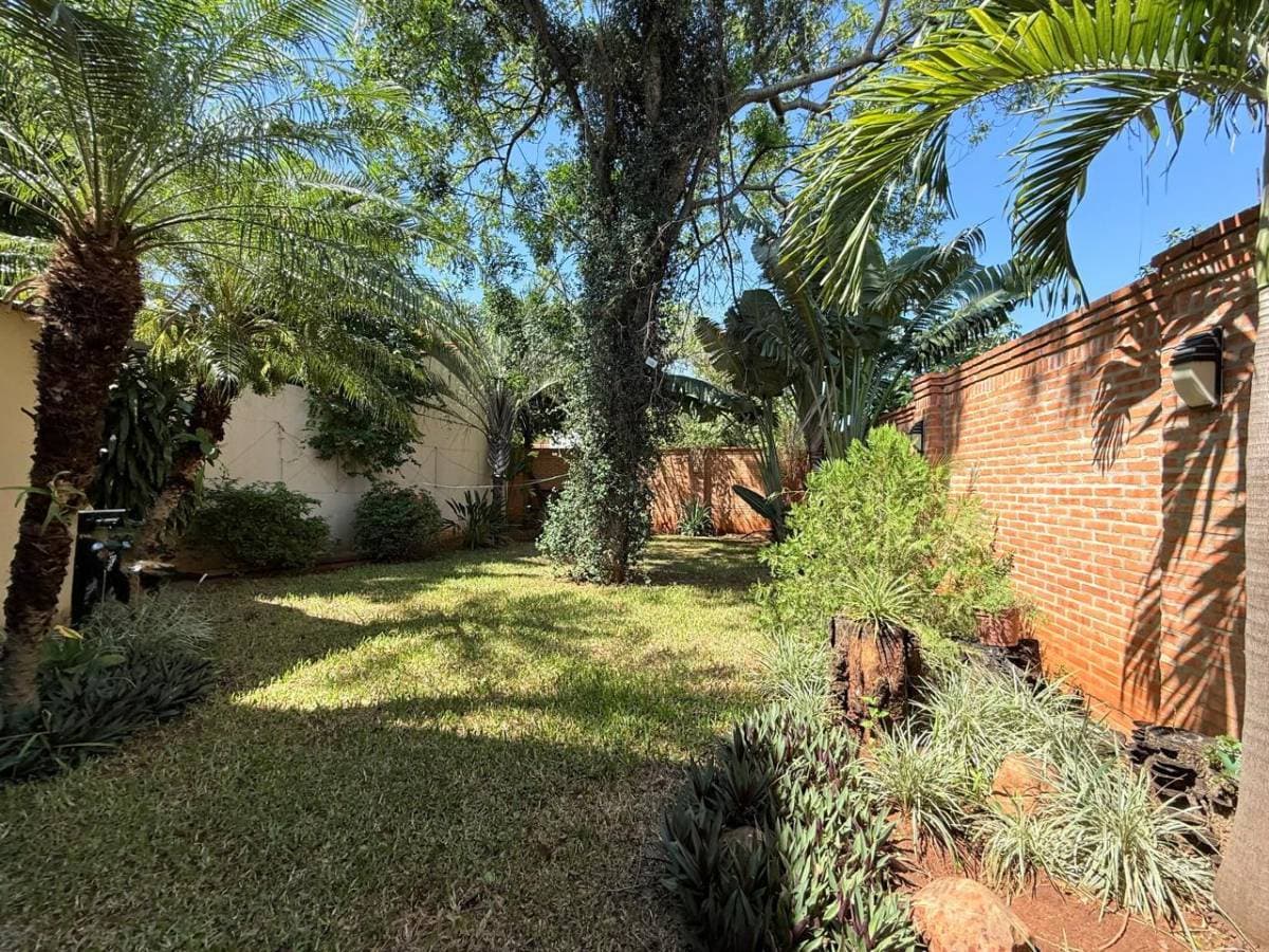 En venta residencia de 4 habitaciones, foto 4